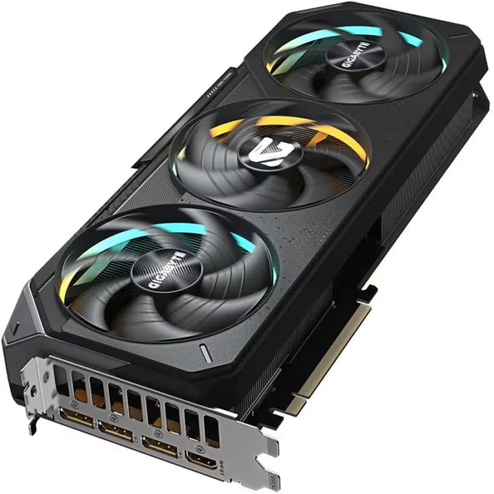 tarjeta de video nvidia gigabyte eagle oc sff rtx5070 12gb gddr7