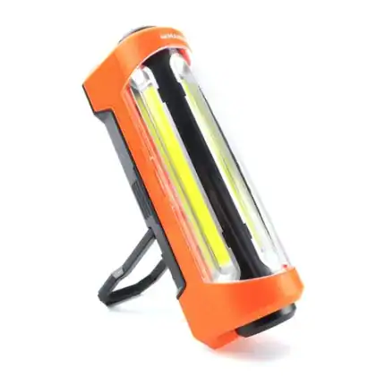 Lámpara de emergencia LED portátil para exteriores y camping, con luz potente y resistente a golpe.
